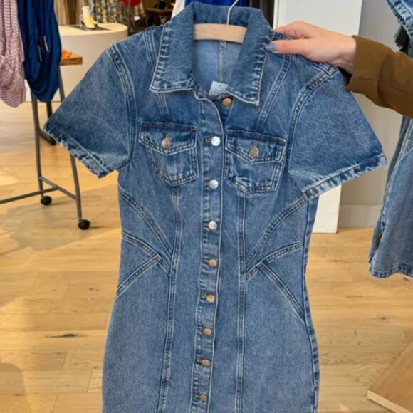 Pilcro Short-Sleeve Denim Button-Front Mini Dress size 2 - Picture 5 of 9
